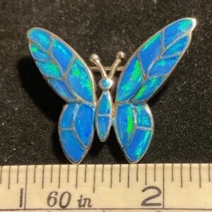 🦋SOLD 🦋Vintage Opal 925 Sterling Silver Butterfly Pin